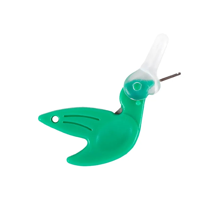 Enhebrador de aguja y Cortahilos de Colibrí verde Dritz