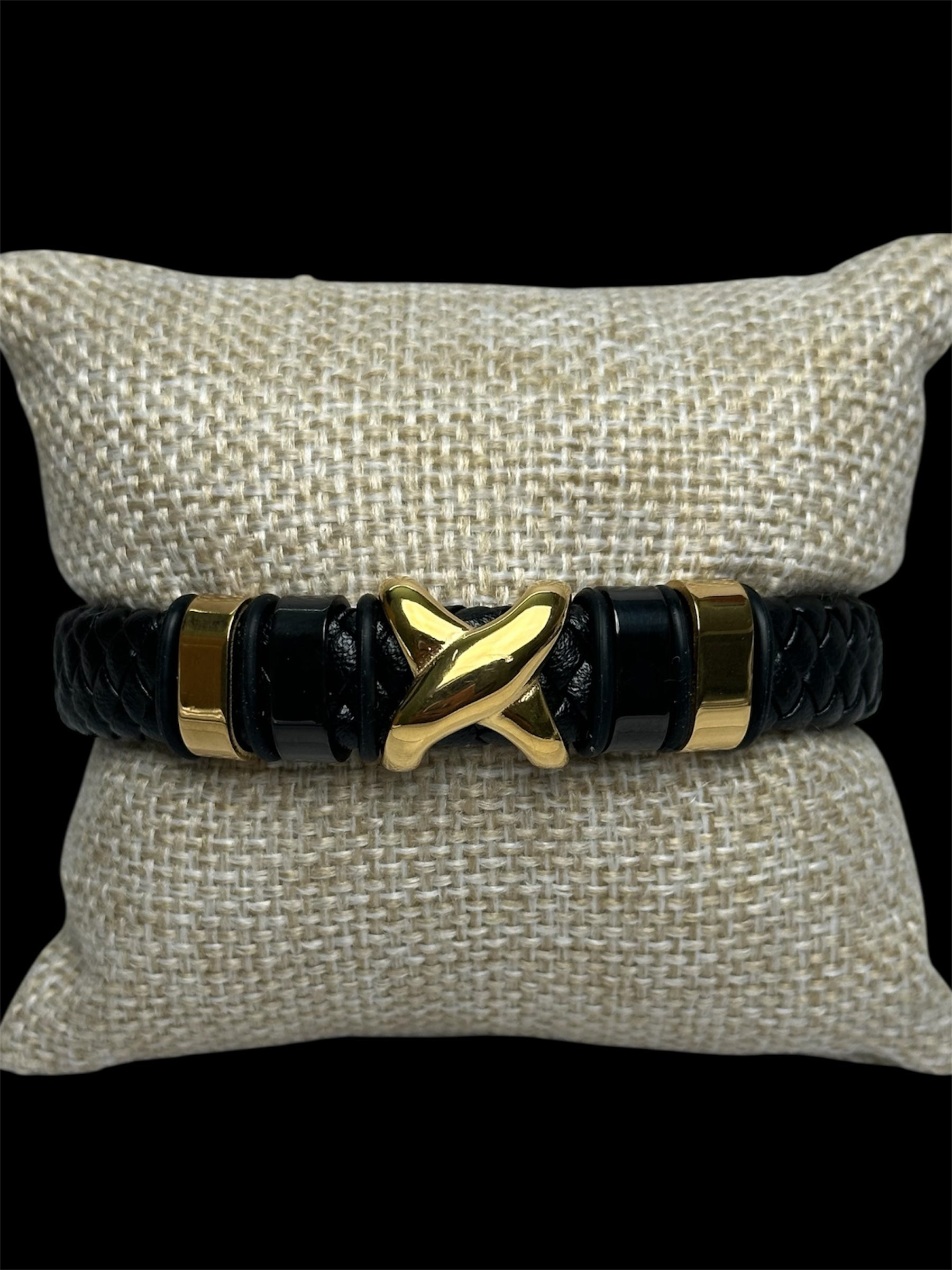 Pulsera Cuero X Dorada
