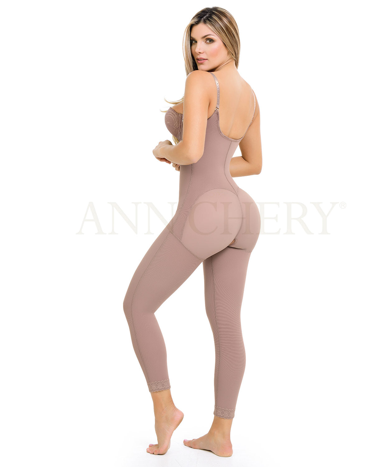 Faja Carolina 5182 de Ann Chery®