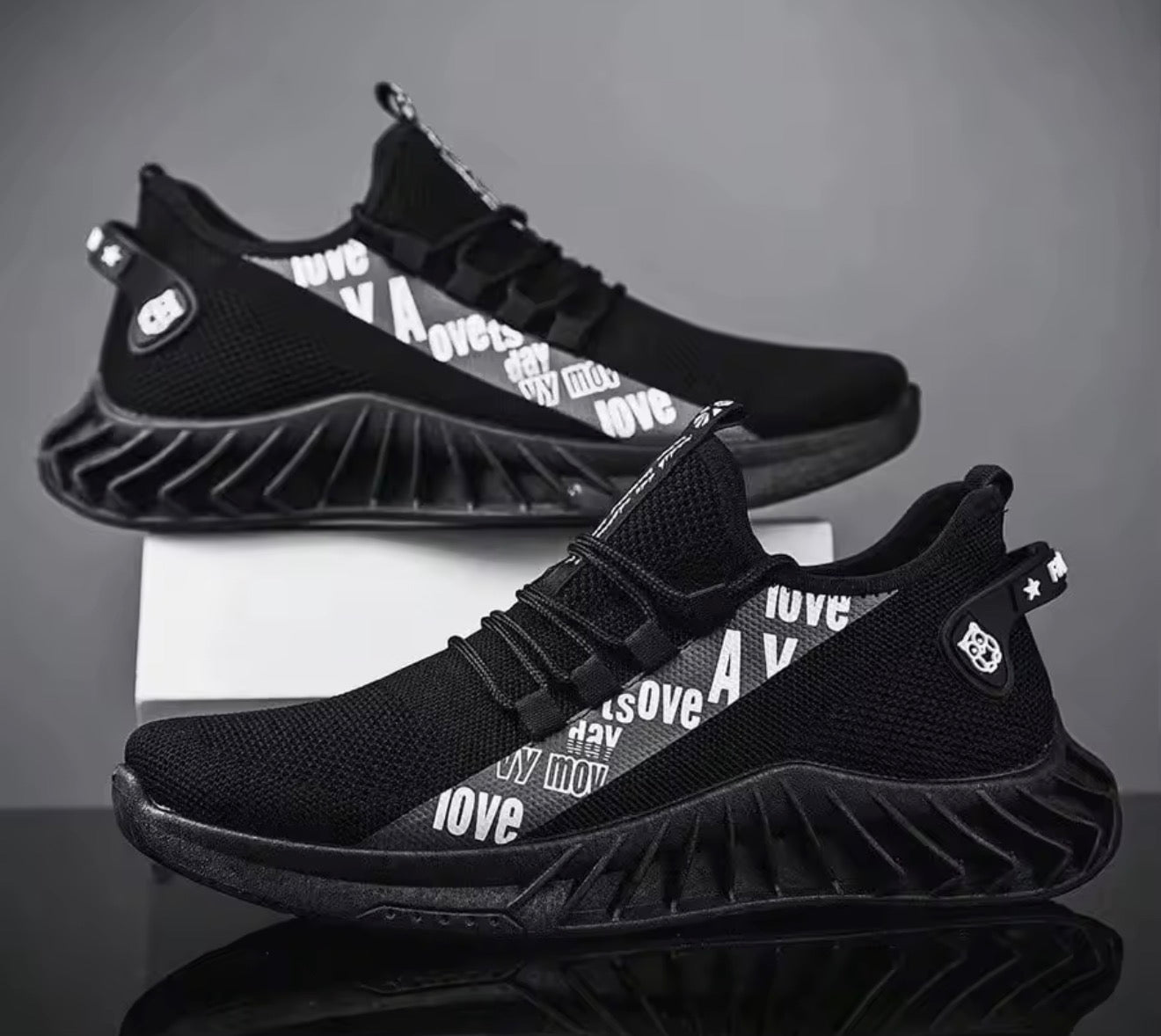 Tenis Casuales Ligeros de Suela Blanda