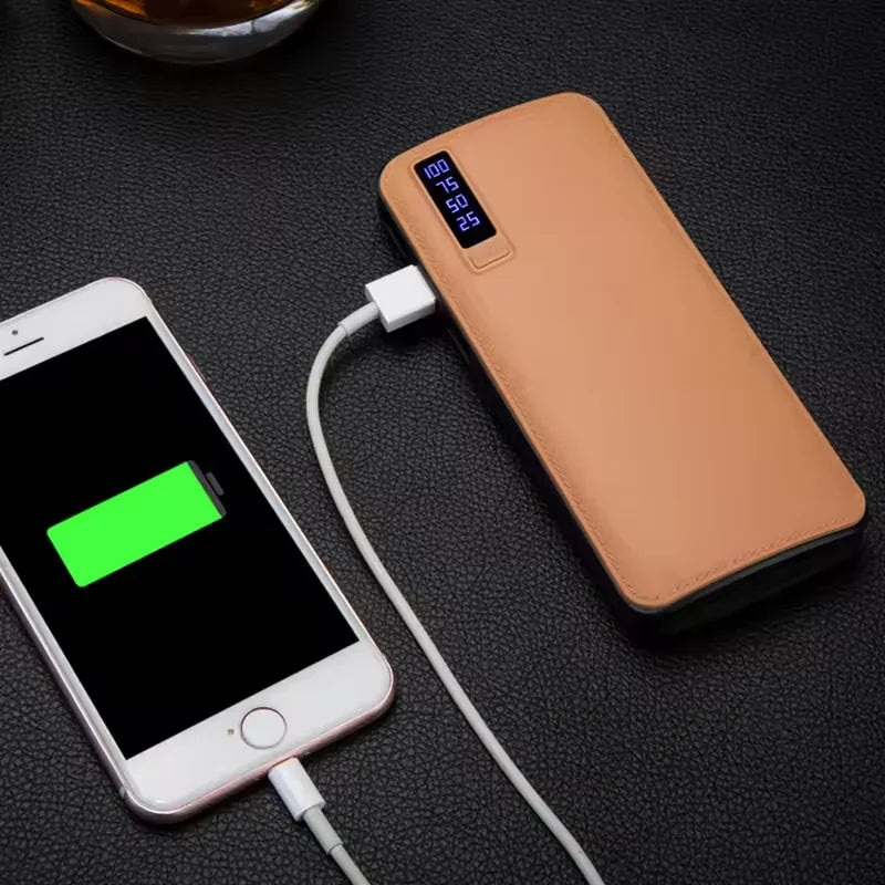 Batería portátil de 10000 mAh con textura de piel, 3 puertos