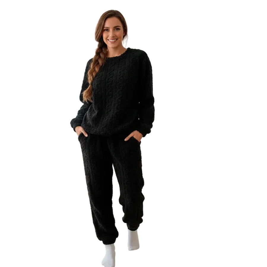 Conjunto de Pijama Suave y Cálido - Textura Abrigadora