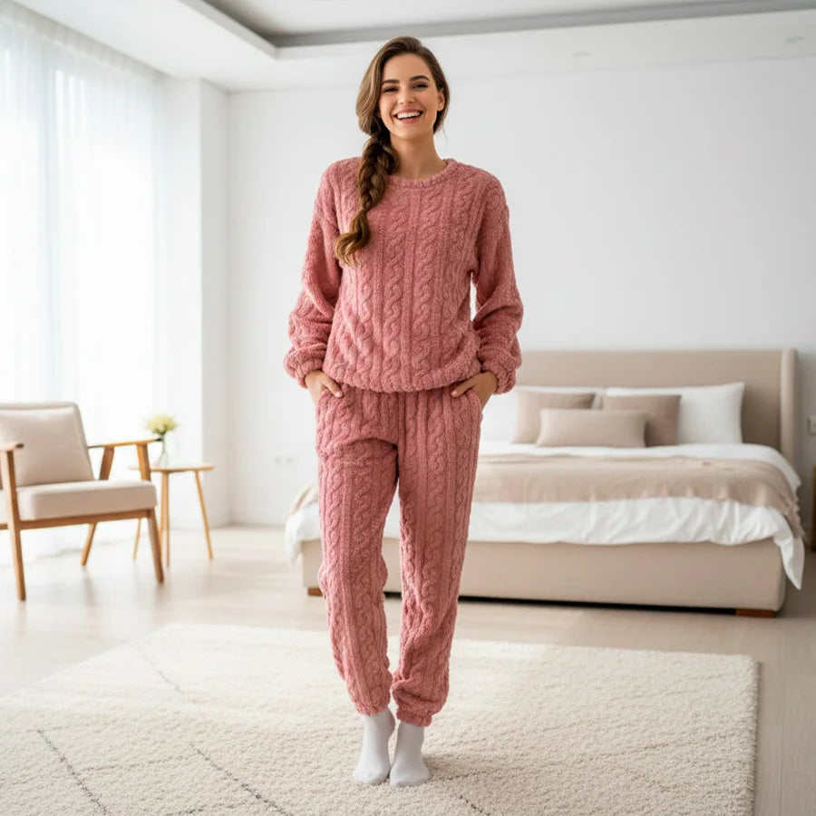 Conjunto de Pijama Suave y Cálido - Textura Abrigadora