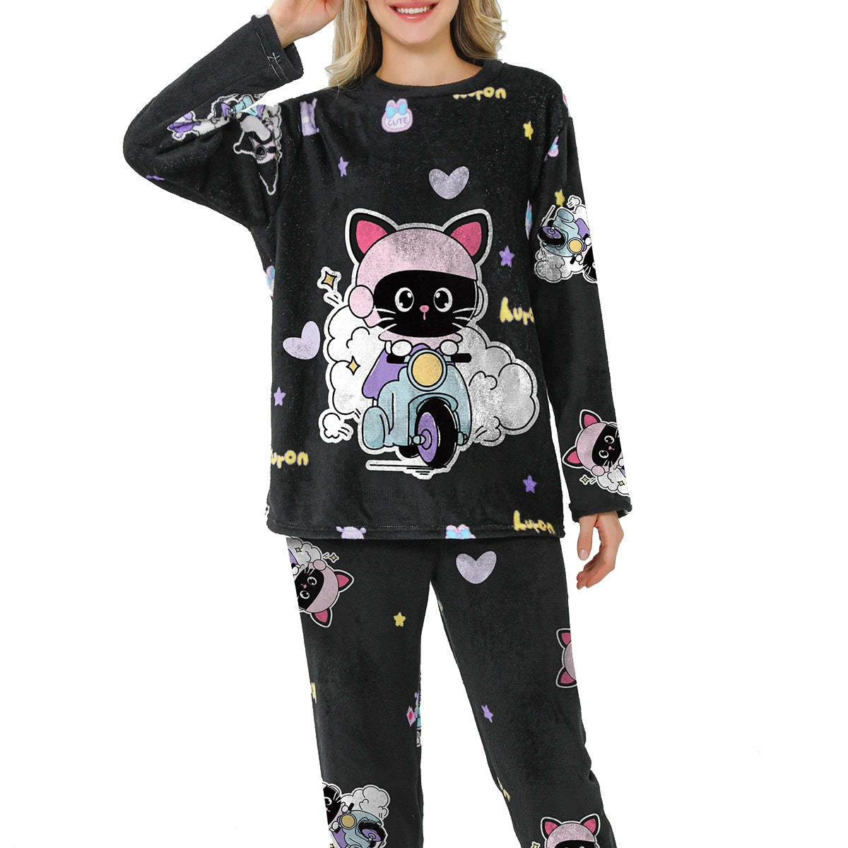 Conjunto de Pijama de Felpa