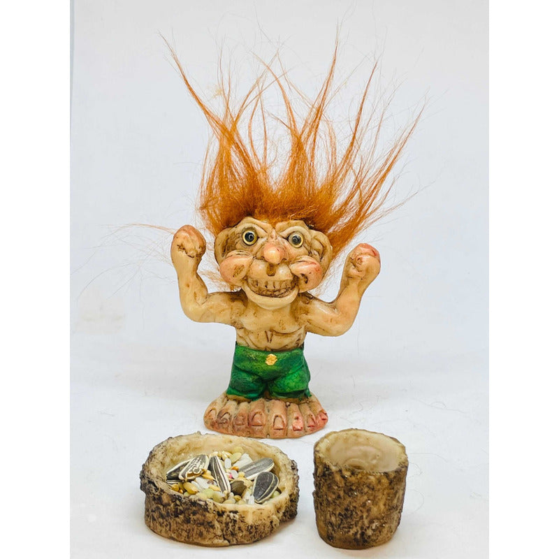 Troll Fortaleza + Comedero 8.5cm Figura En Resina Nacional Verde