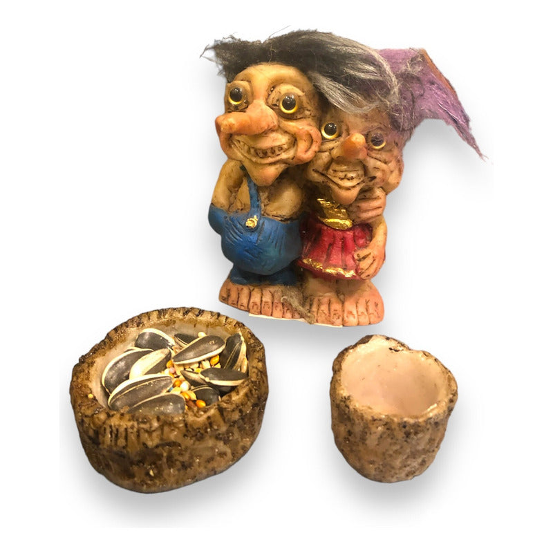 Troll Mellizos + Comedero 9 Cm Figura De Resina Nacional Variado