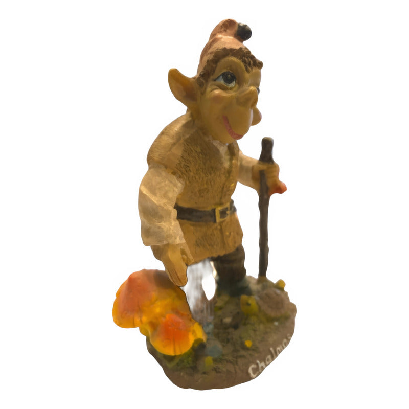 Elfo Chalmas Figura De Resina Variado