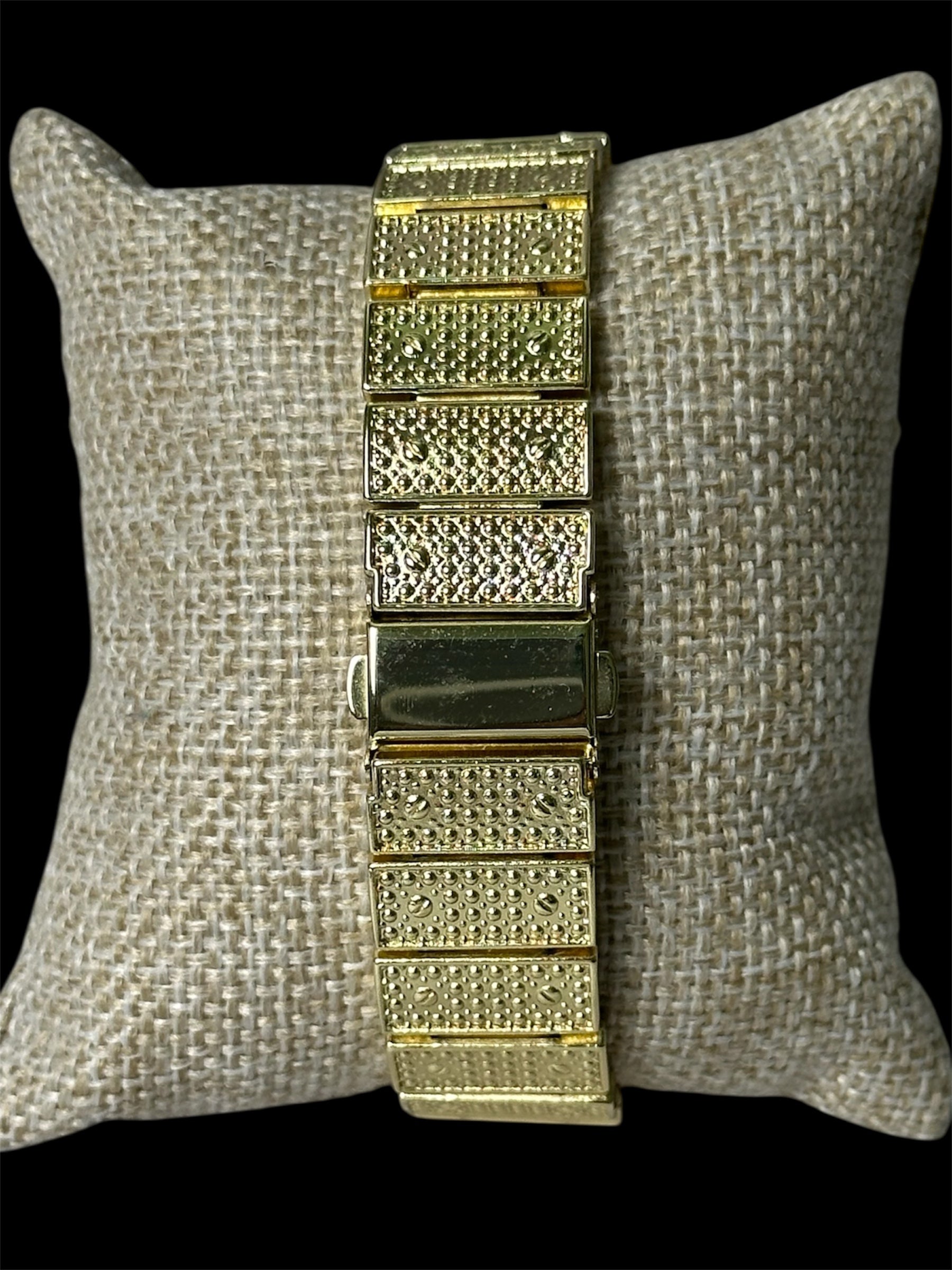 Reloj Crtr Full Iced Dorado