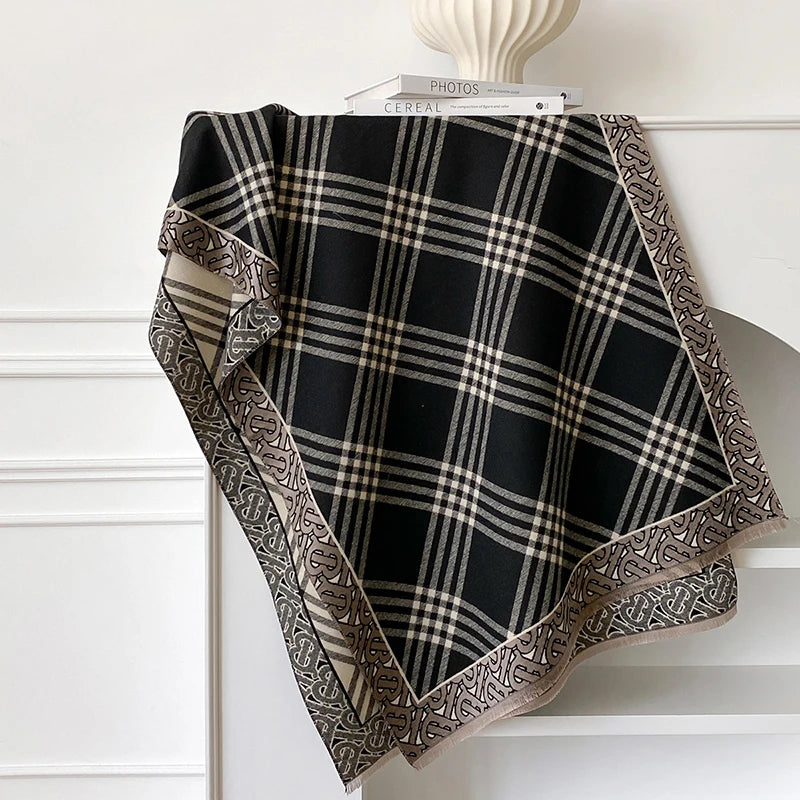 Chal de invierno grueso de estilo elegante para mujer