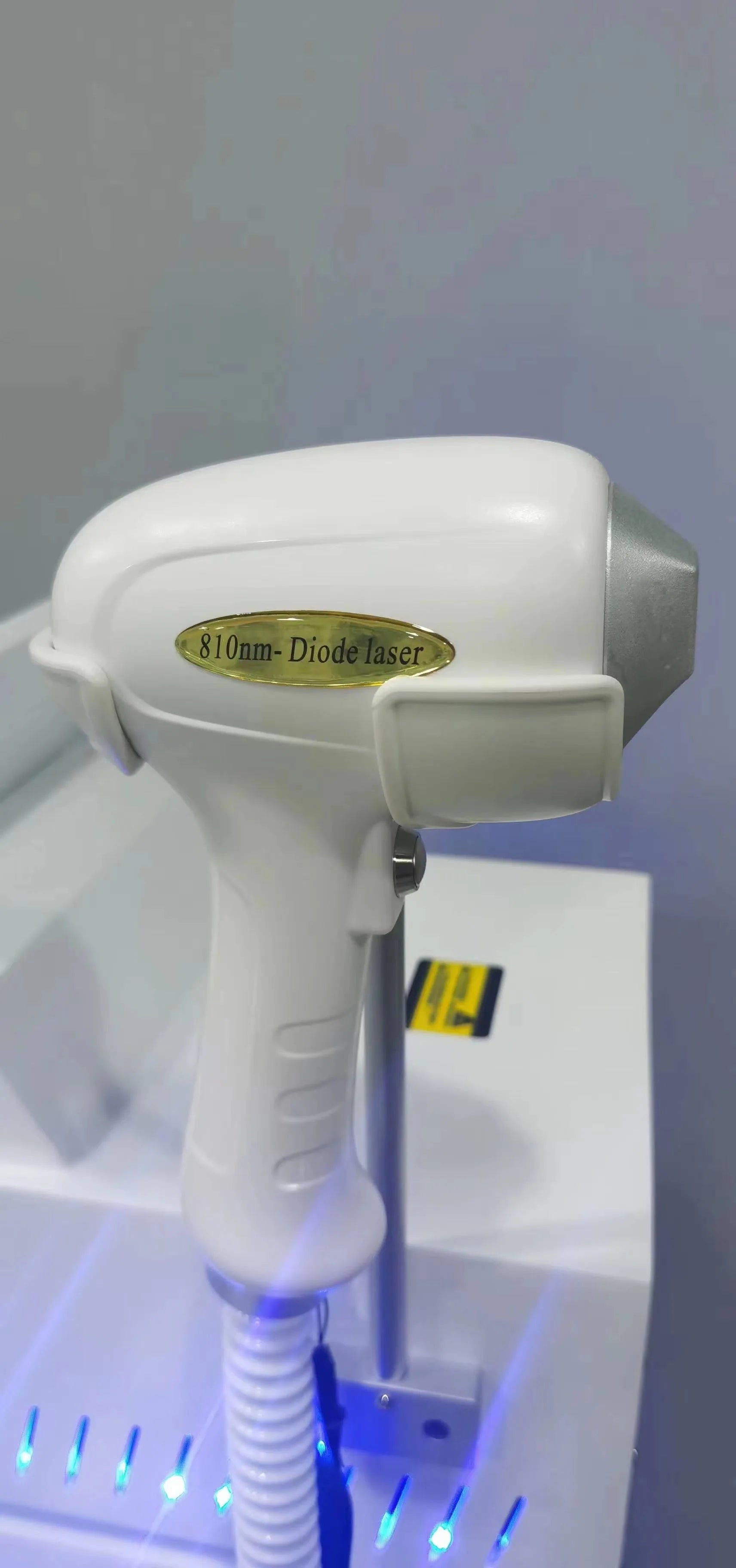 Dispositivo profesional de depilación láser de un solo mango 808nm