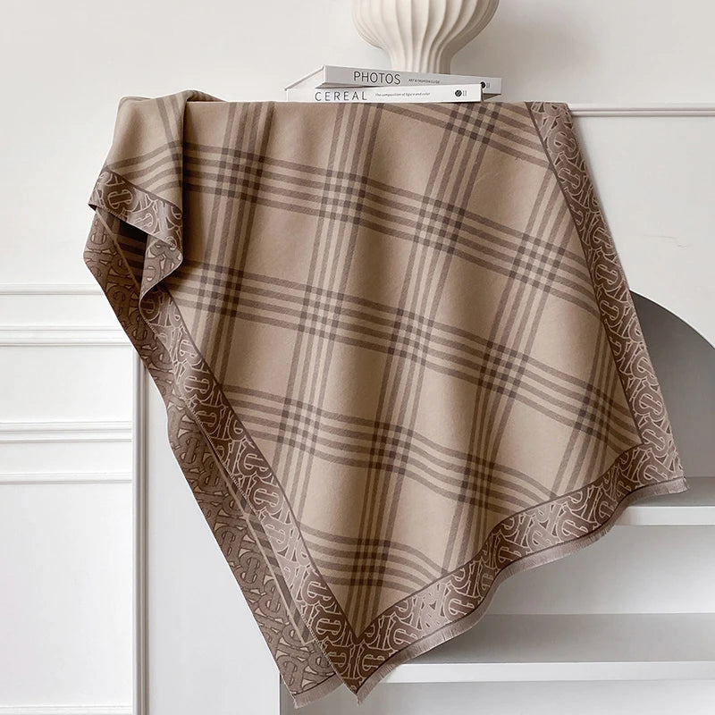 Chal de invierno grueso de estilo elegante para mujer