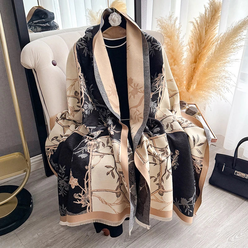 Bufanda con Diseño de Flor de Ciruelo para Mujer