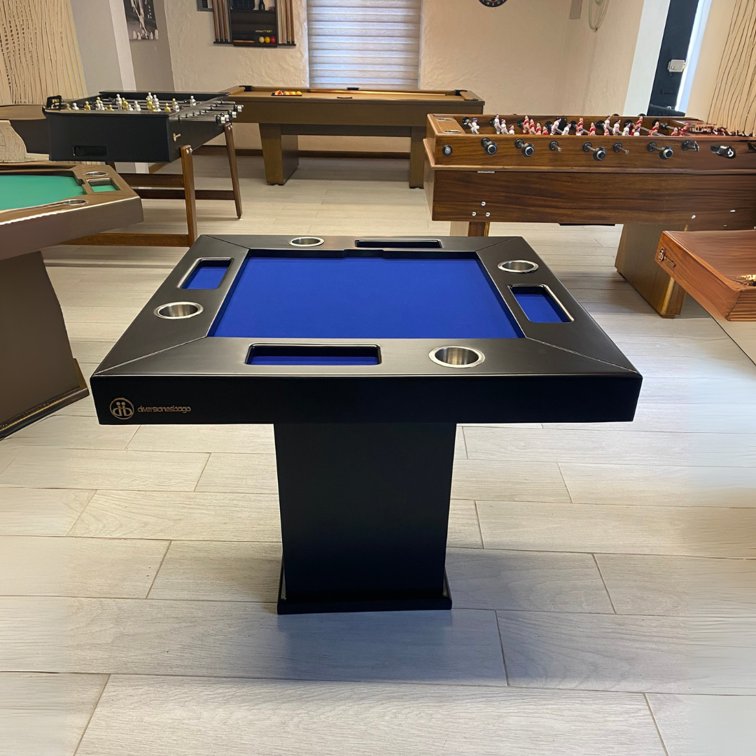 Mesa Cuadrada de Juegos