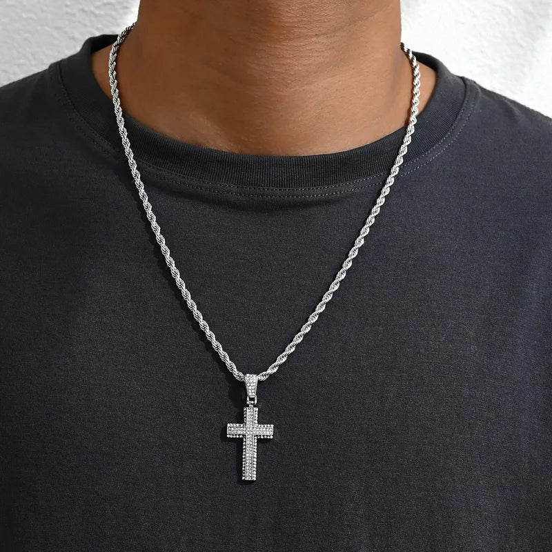 Cadena con Dije Cruz Zirconias Plana 5 cm
