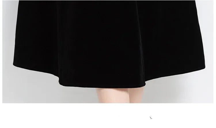 Vestido negro de terciopelo de estilo británico,