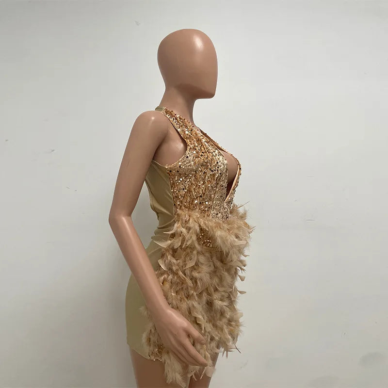 Vestido corto a la Cadera