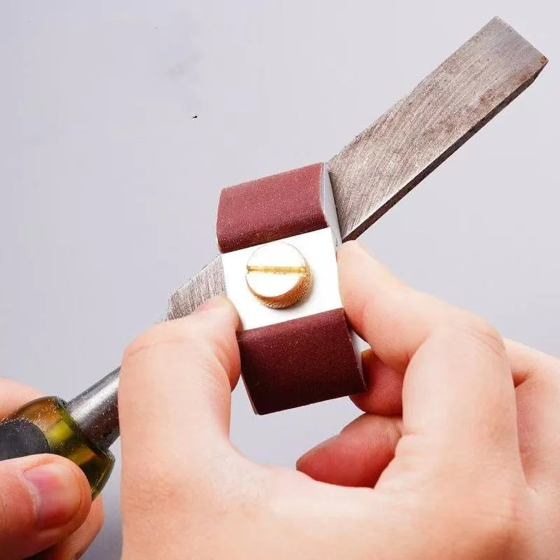 Soporte de papel de lija de mano