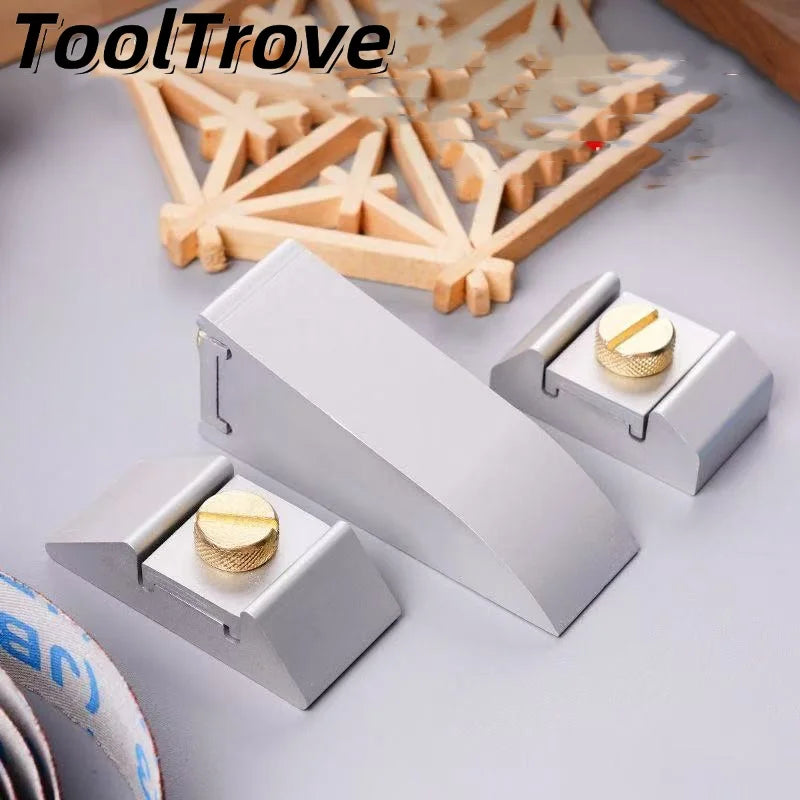Soporte de papel de lija de mano