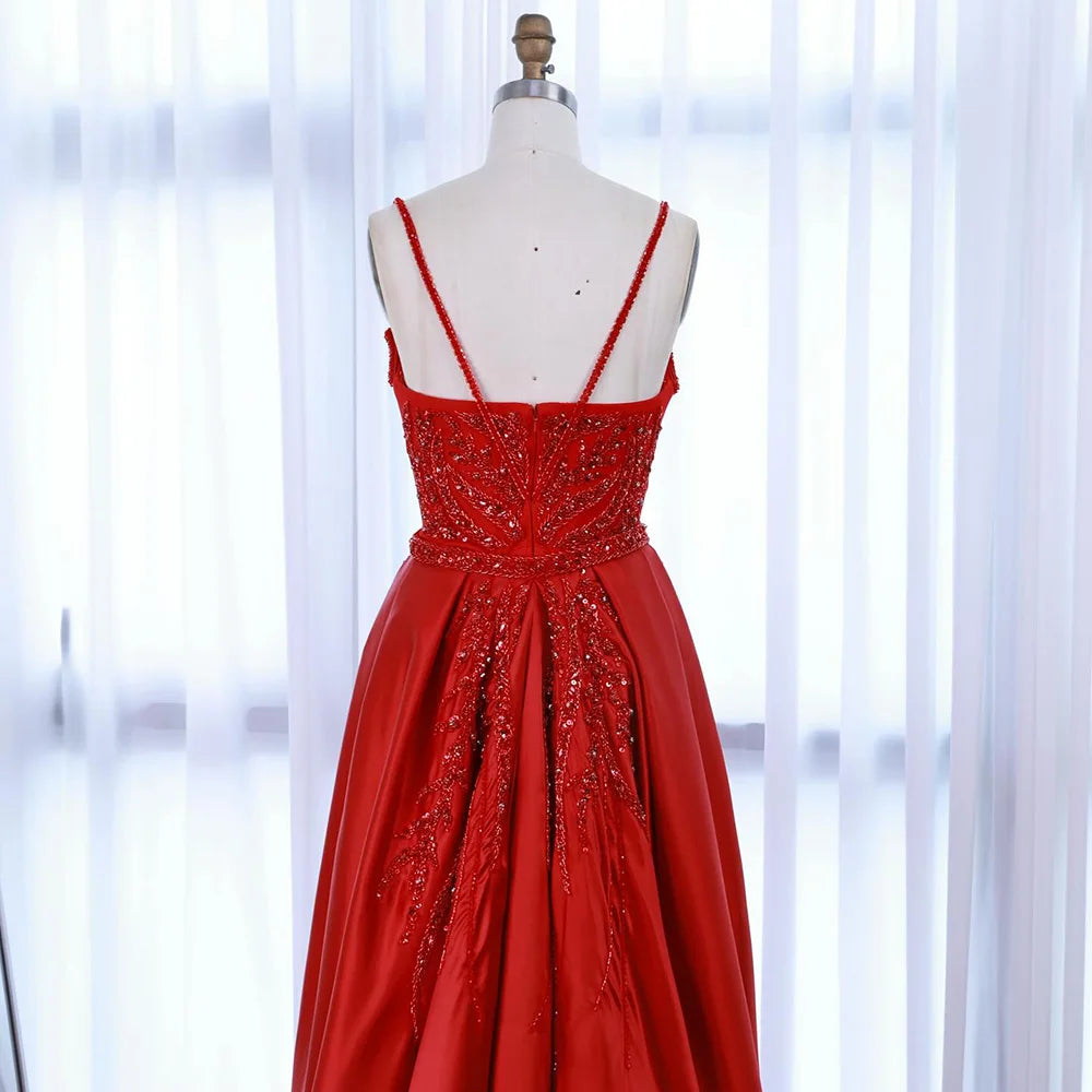 Vestidos de Noche con abertura larga y tirantes finos