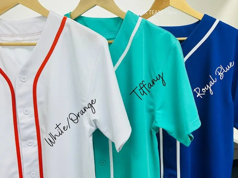 Camiseta de béisbol en blanco personalizada