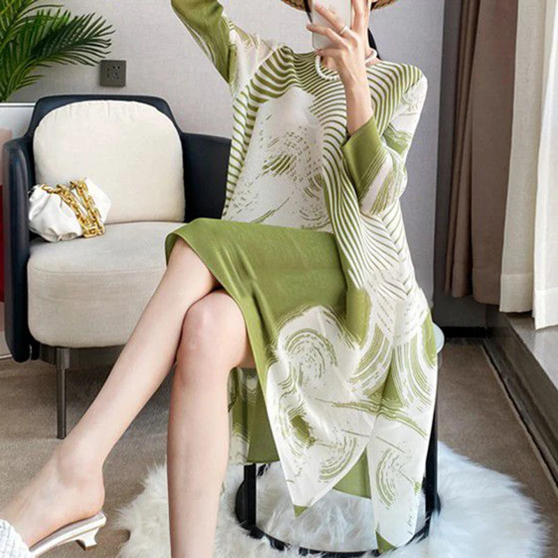 Vestido estampado plisado para ocasiones formales,