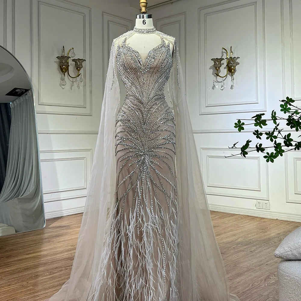 vestidos de noche de sirena con plumas