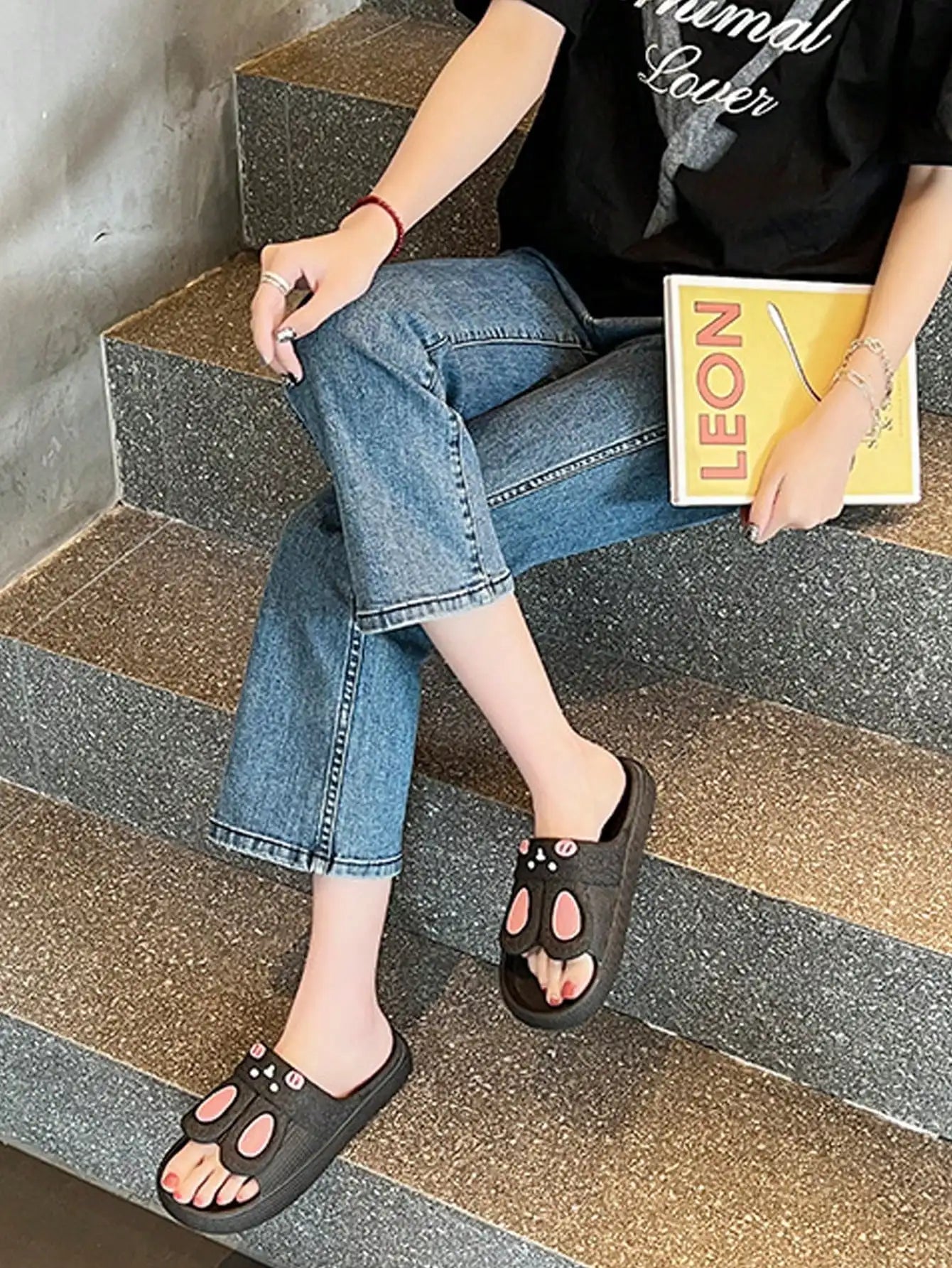 Sandalias De Moda Para Dama Diseño De Conejo Animado