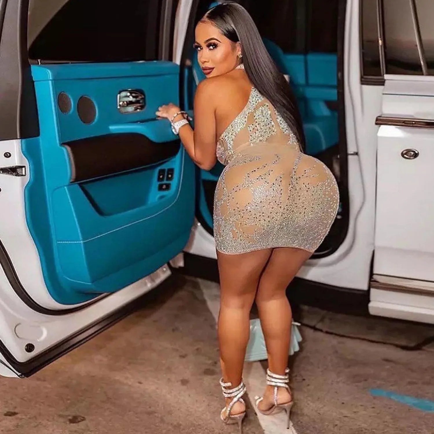 vestido Midi ajustado con espalda descubierta