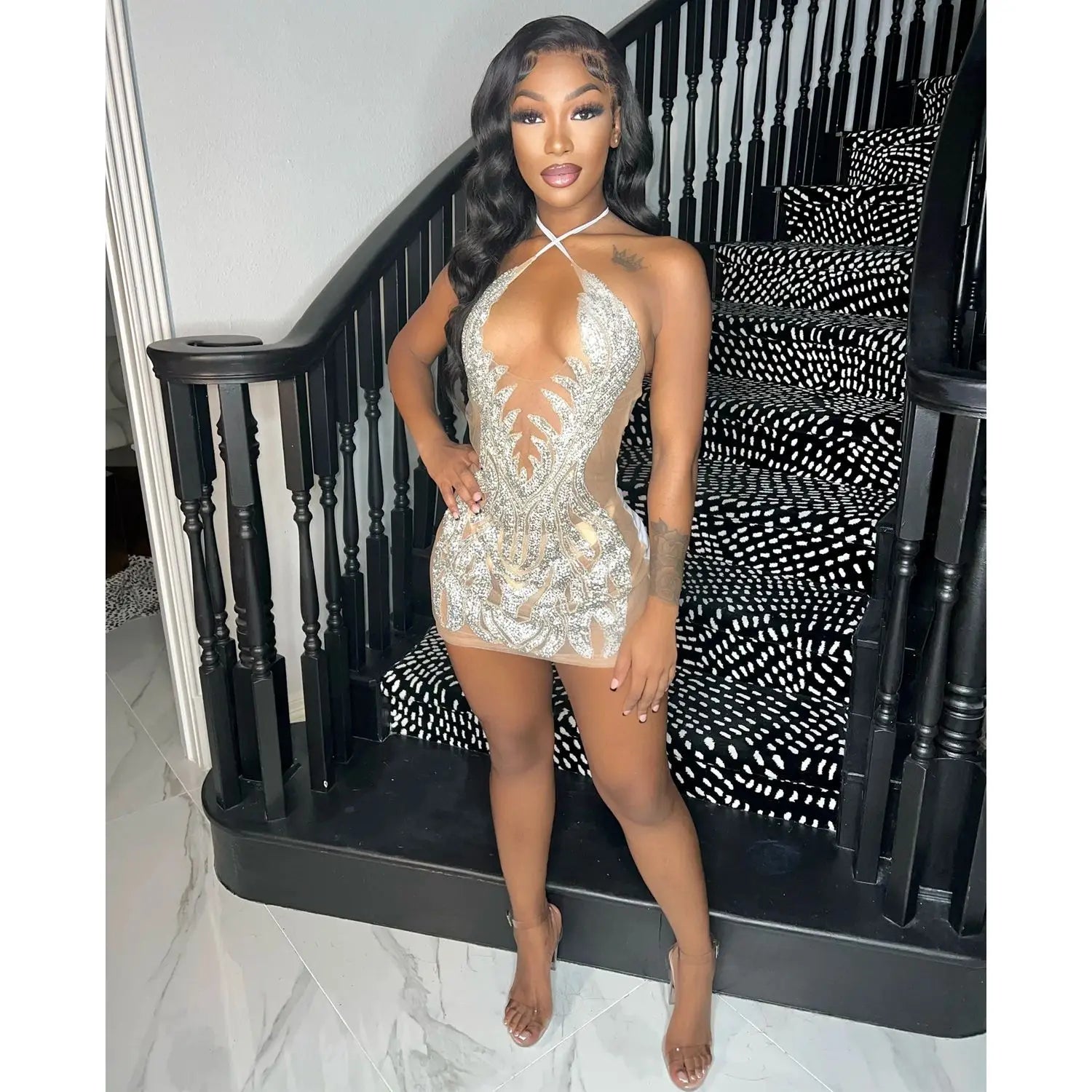 vestido Midi ajustado con espalda descubierta