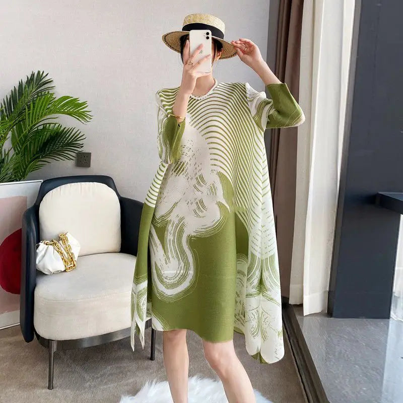 Vestido estampado plisado para ocasiones formales,