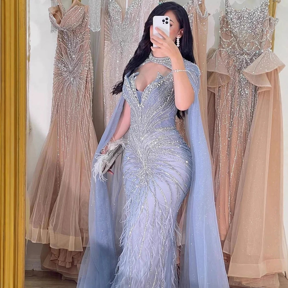 vestidos de noche de sirena con plumas