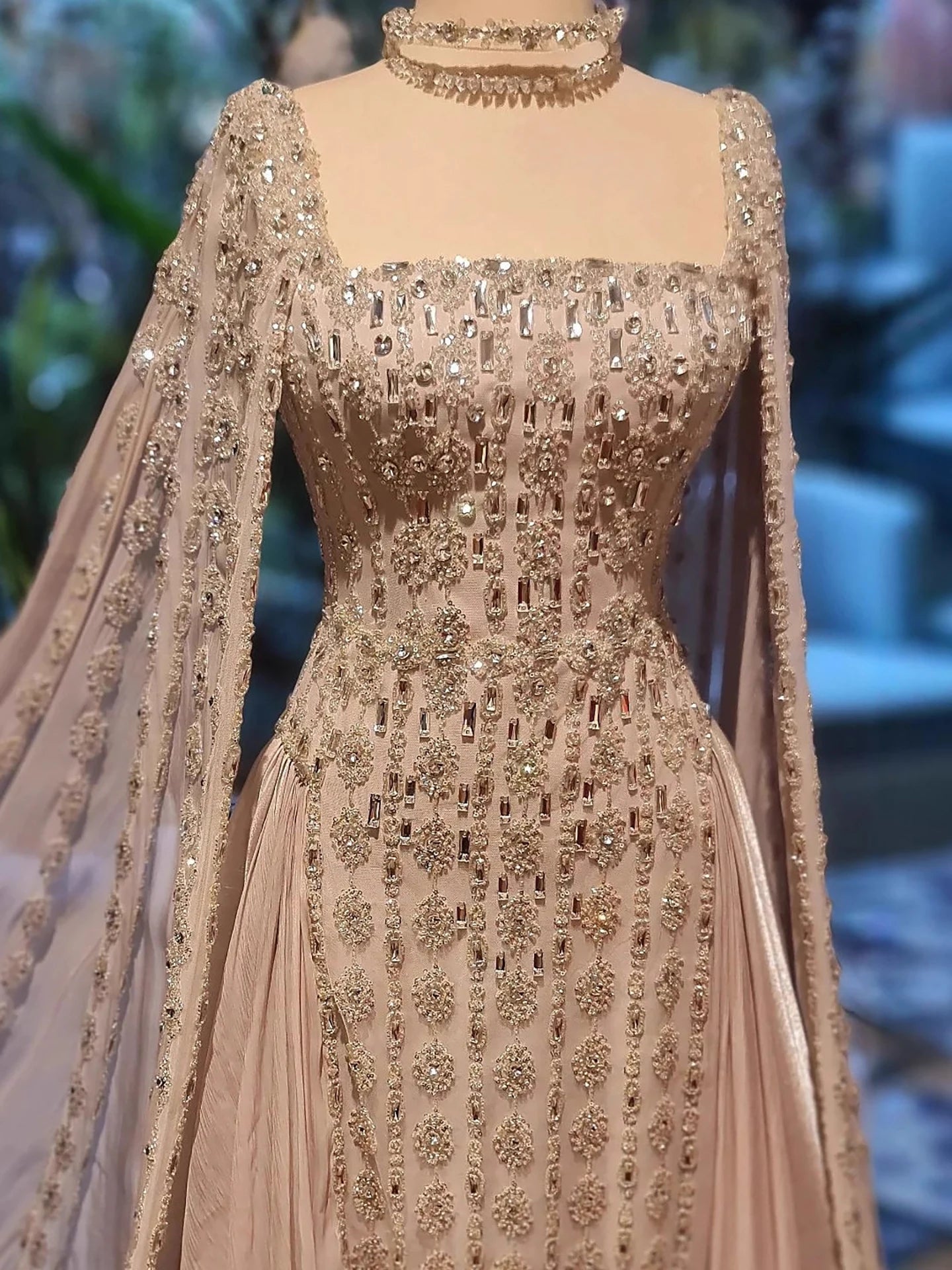 vestido de noche de cristal