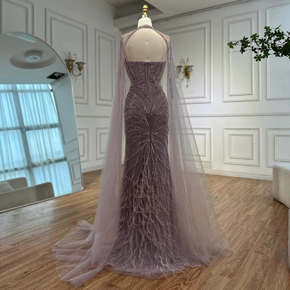 vestidos de noche de sirena con plumas