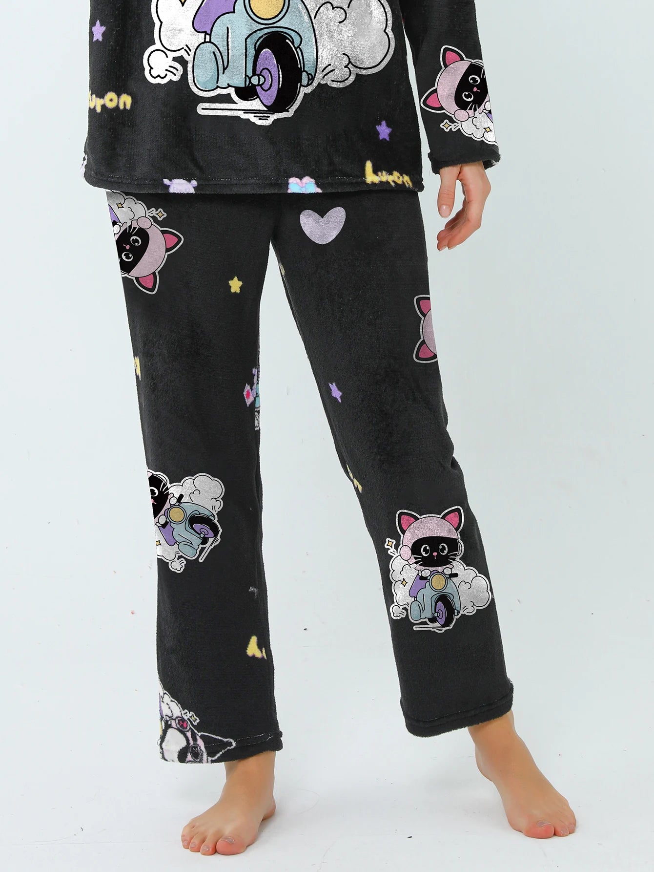 Conjunto de Pijama de Felpa