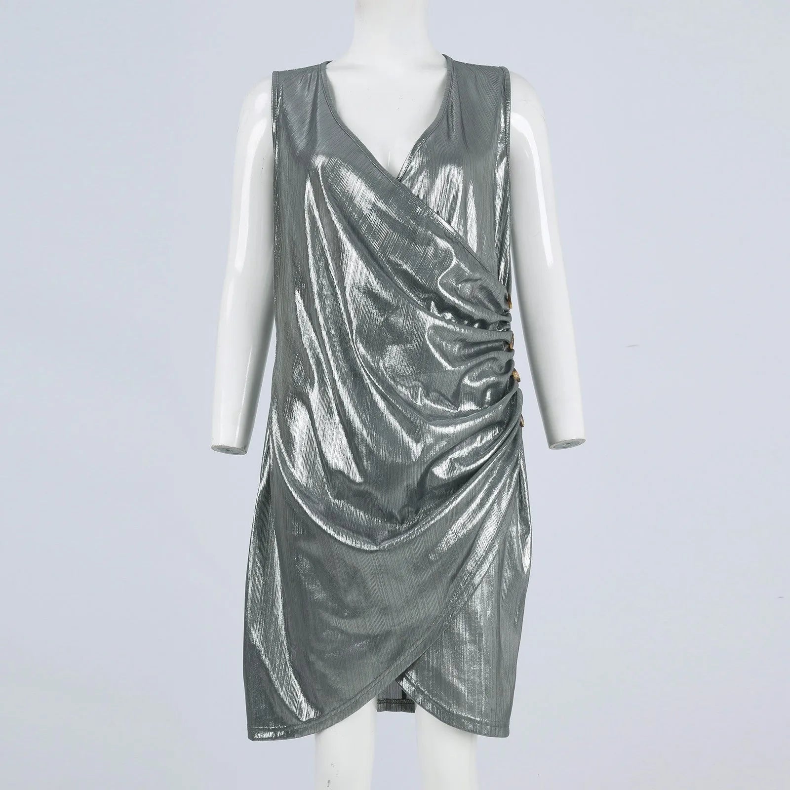 Vestido corto plisado sin mangas