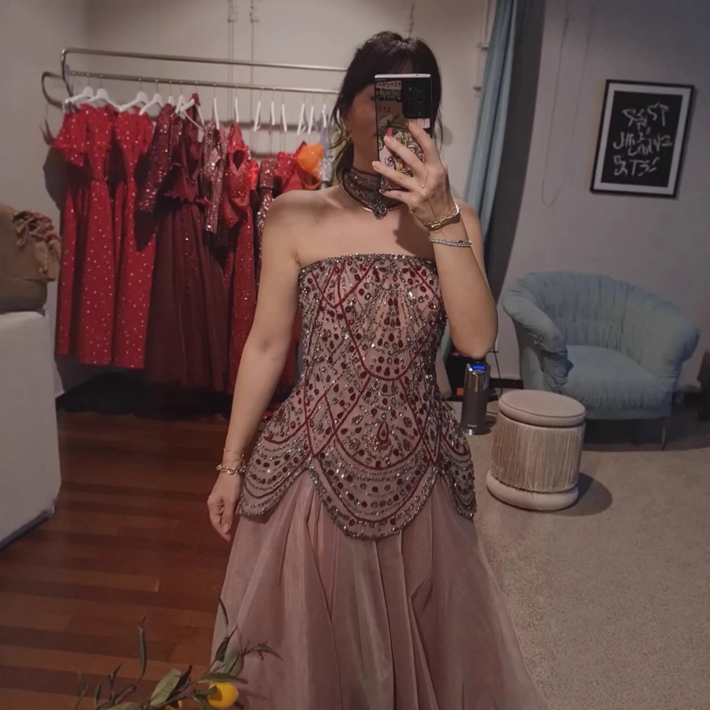 Vestido rojo vino árabe,