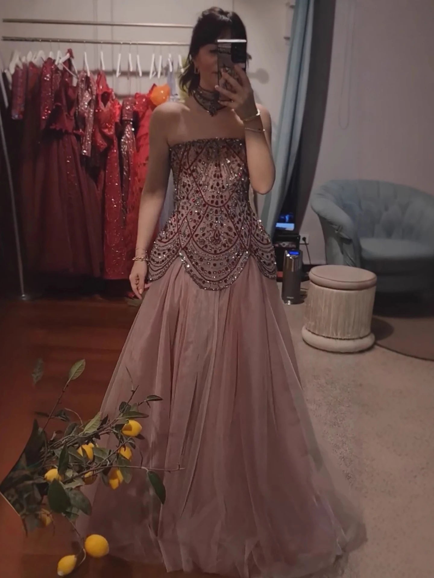 Vestido rojo vino árabe,