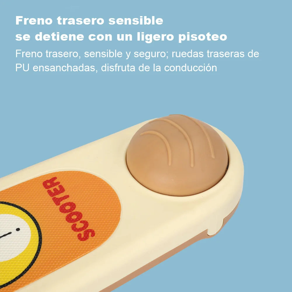 Patinete infantil con diseño cartoon,