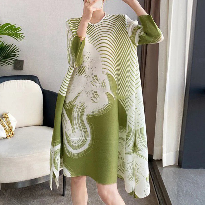 Vestido estampado plisado para ocasiones formales,