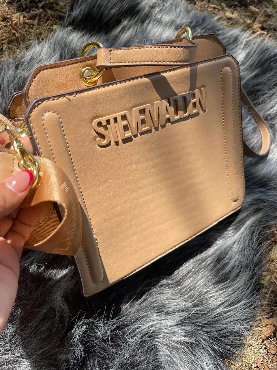 Bolso Steve Madden Mostaza