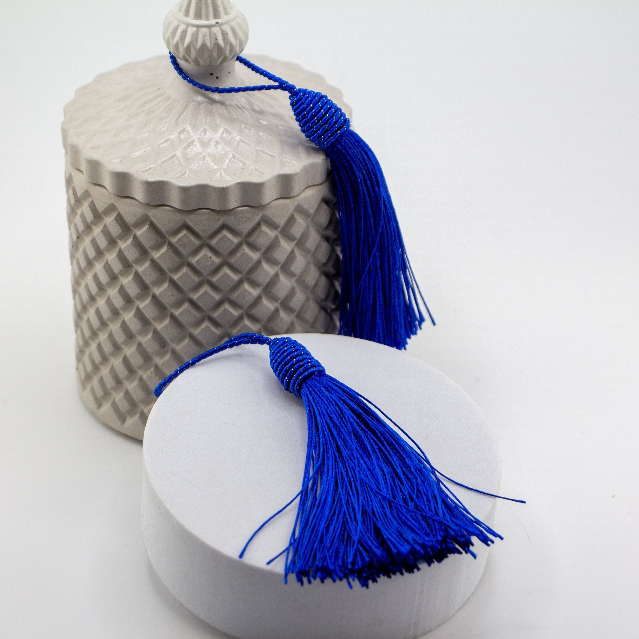 Borlas Grandes Decorativas Azul Rey para Velas – Tassels de Seda | Accesorios Elegantes para Tapas y Envases de Velas Artesanales