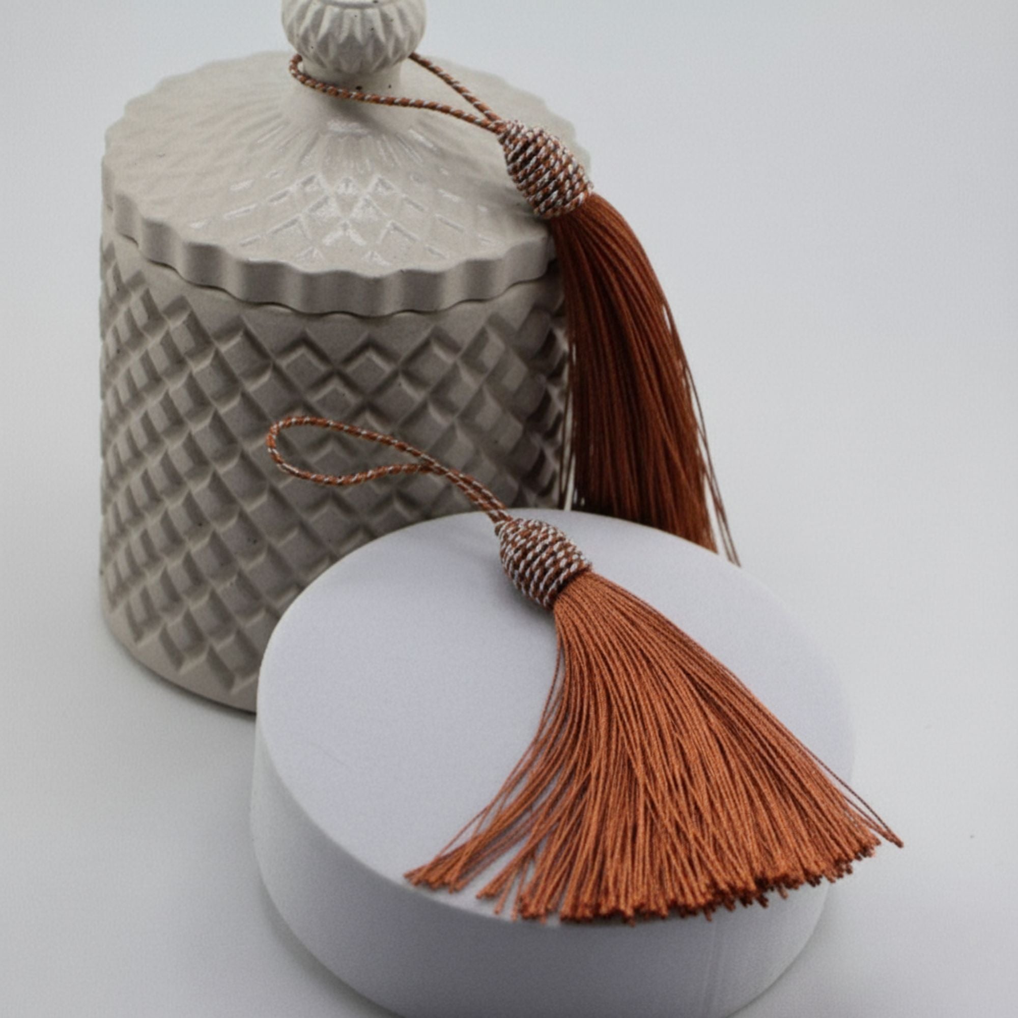 Borlas Grandes Decorativas Terracota para Velas – Tassels de Seda | Accesorios Elegantes para Tapas y Envases de Velas Artesanales