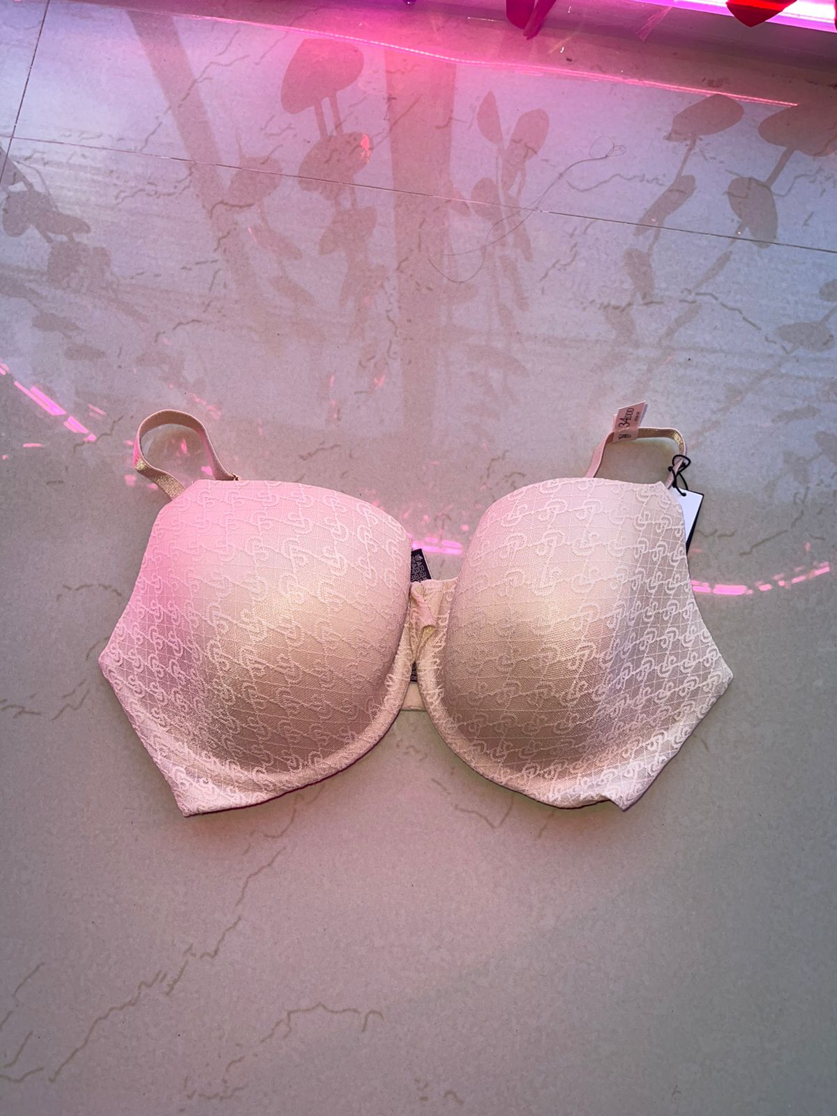 Victoria's Secret Bra Super Push-Up Wear Everywhere Talla