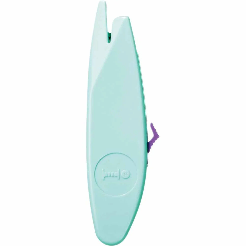 Descosedor Retráctil Clover Sew For Fun #9603 con cuchilla para hilos