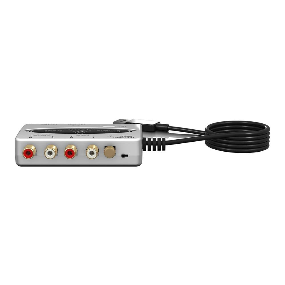 Interfase Behringer