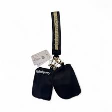 LULULEMON DUAL POUCH WRISTLET BLACK/GOLD