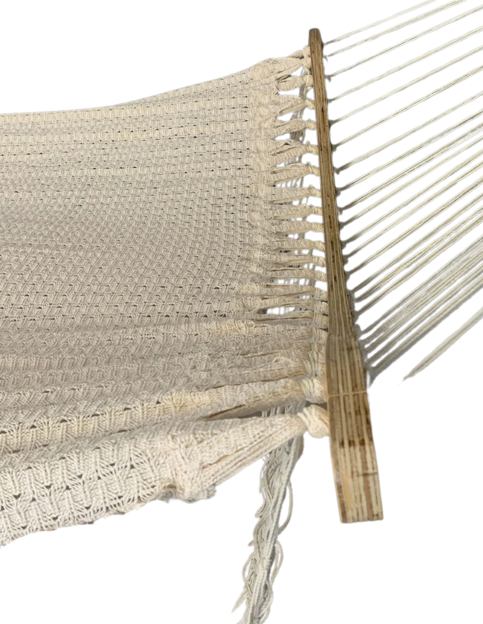 Curva de Tela con Macramé