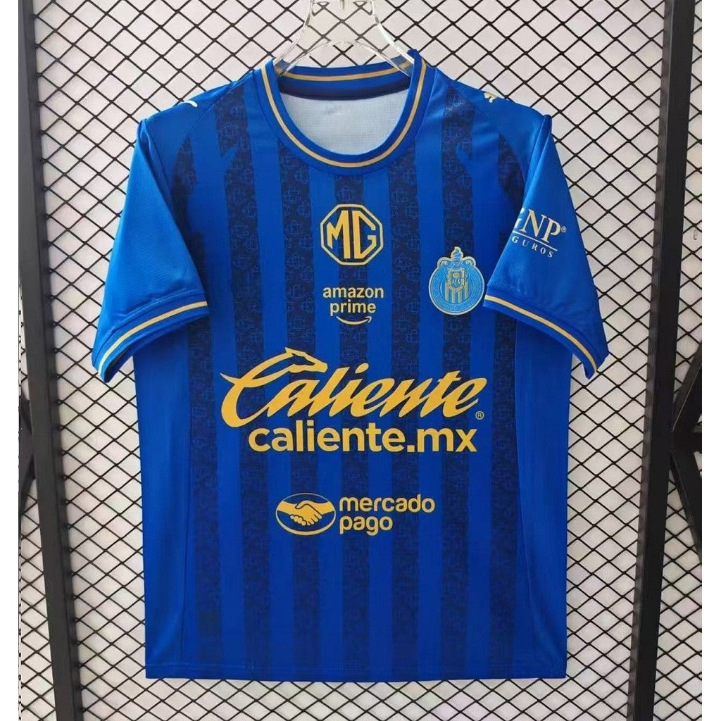 Camiseta visitante del Club Guadalajara