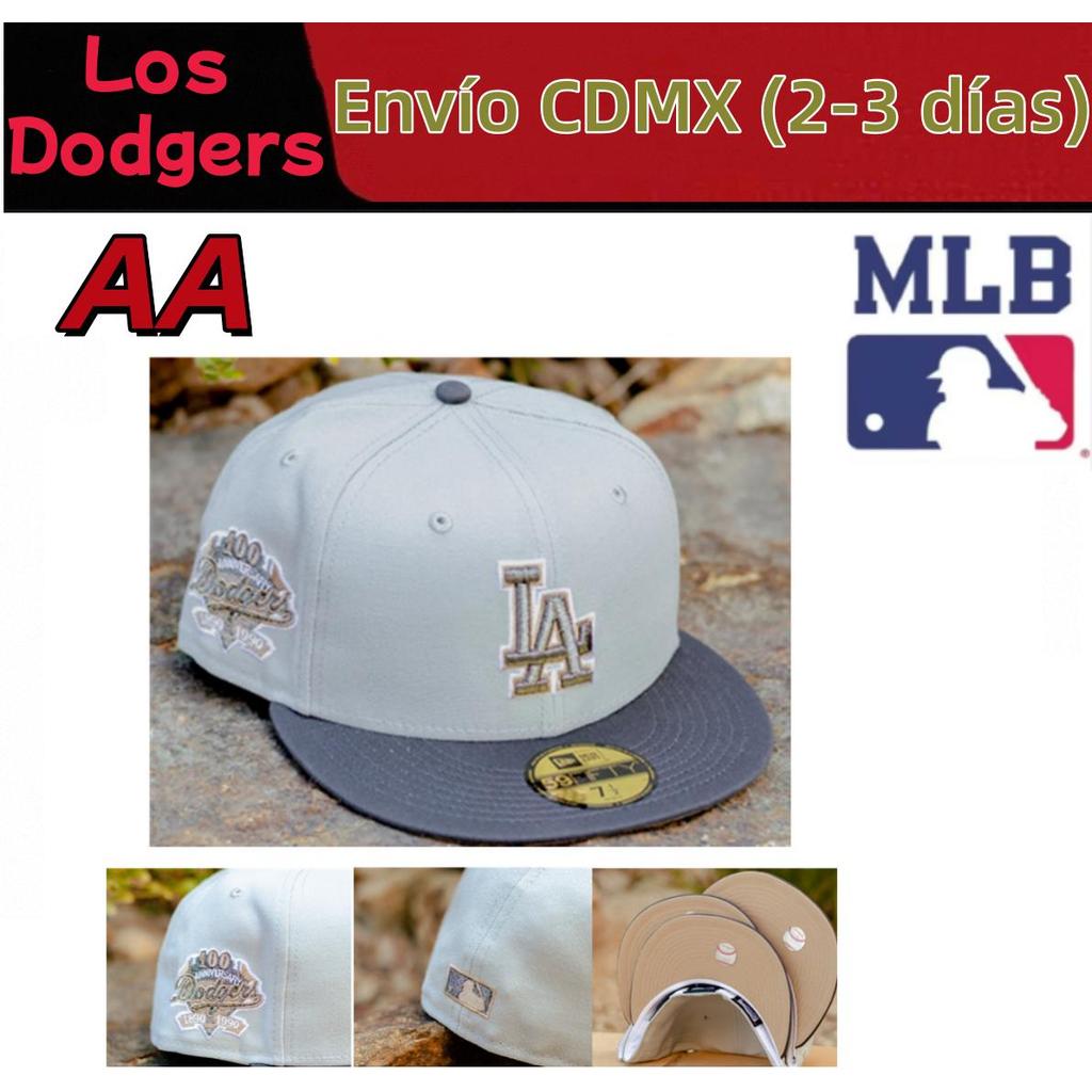 Gorras de béisbol blancas