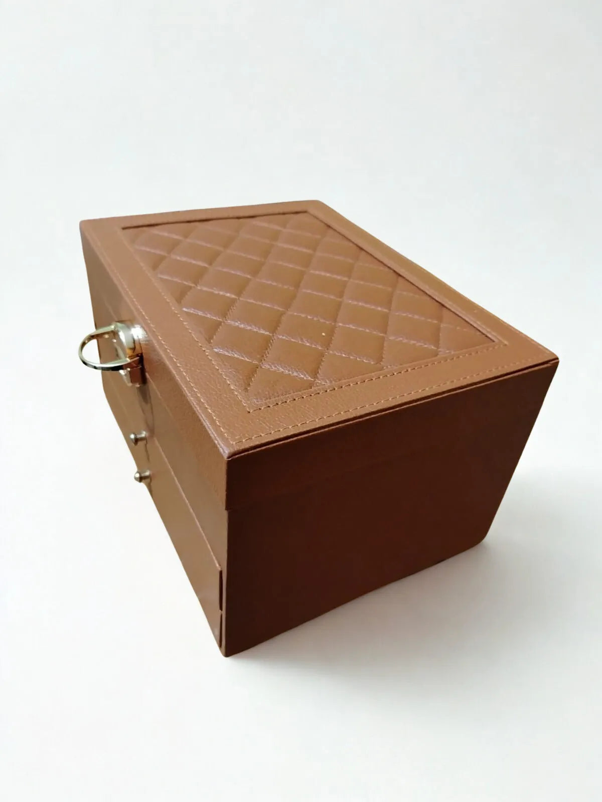 CA0007 - Joyero Mediano Varios Compartimentos Café Calenbi